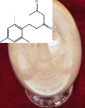 5-(2,4,6-三甲基苯基)-1,3-环己二酮